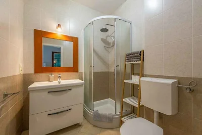 Studio-Apartment mit Meerblick in Strandnähe