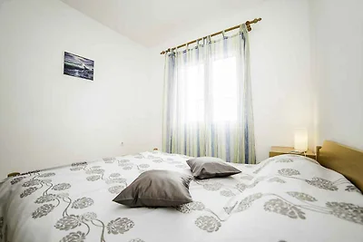 Ferienwohnung mit Klimaanlage und Pool