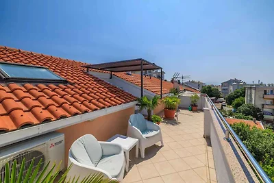 Ferienwohnung mit Balkon und Meerblick