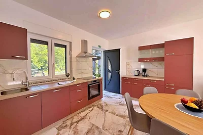 Ferienwohnung mit Pool zur gemeinsamen