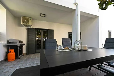 Ferienwohnung 80m vom Strand