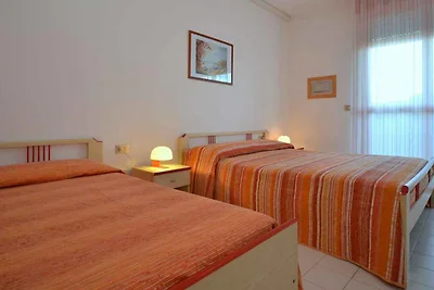 Ferienwohnung mit Klimaanlage und Balkon