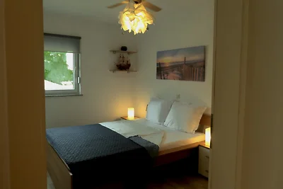 Ferienwohnung mit Klimaanlage und Balkon