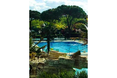 Mobilehome mit Klimaanlage, Terrasse und Pool