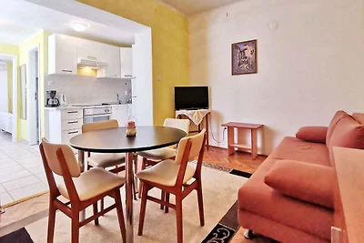 Gemütliche Ferienwohnung Devcic mit Terrasse 