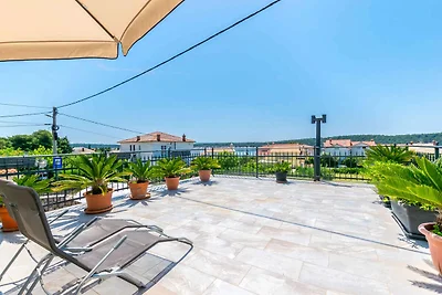 Ferienhaus mit Meerblick und Klimaanlage