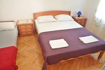 Ferienwohnung mit Klimaanlage und Terrasse