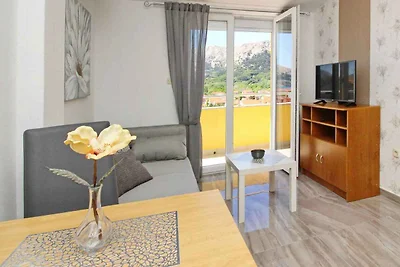 Ferienwohnung mit Balkon und Klimaanlage