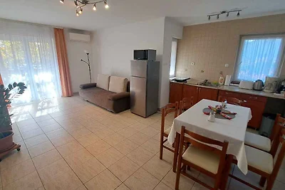 Ferienwohnung mit Klimaanlage, Wifi und