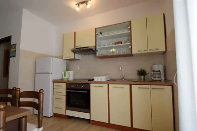 Ferienwohnung mit Terrasse und Grill