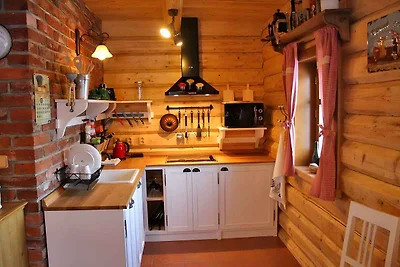 Ferienhaus mit Aussenpool und Internet