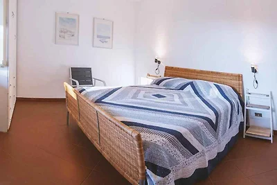 Ferienwohnung mit Klimaanlage und Garten