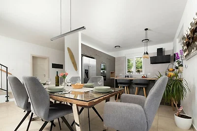 Villa Villa Petra (699084,235)