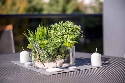 Ferienwohnung mit Pool- und Meerblick