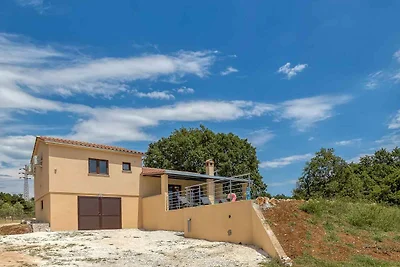 Ferienhaus mit eigenem Aussenpool