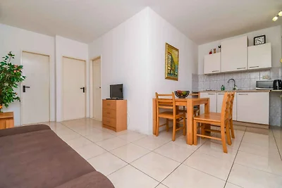 Gemütliche Ferienwohnung in Kaštel Štafilić m