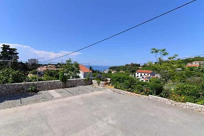 Ferienwohnung mit Terrasse und Balkon
