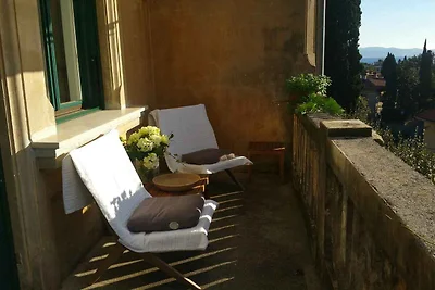 Schöne Apartment in einer alten Villa in Opat