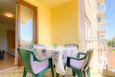 Ferienwohnung Balkon mit Möbeln