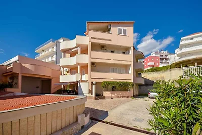 Appartamento Vacanza con famiglia Podstrana