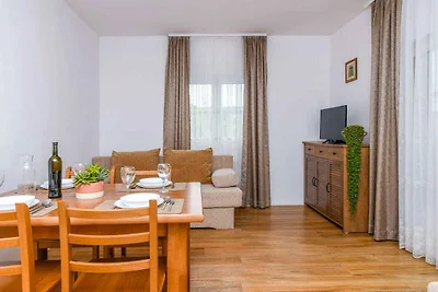 Apartamento Vacaciones familiares Necujam