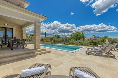 Vakantiehuis Ontspannende vakantie Vabriga