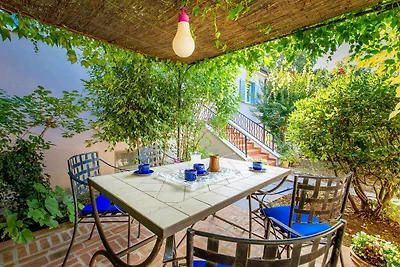 Charmantes Ferienhaus Lidija mit privatem Poo