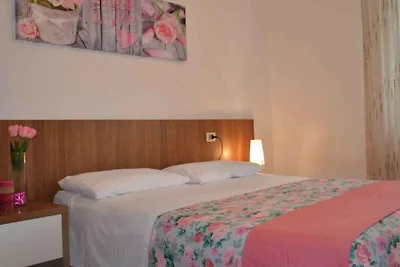 Ferienwohnung mit Klimaanlage und Balkon