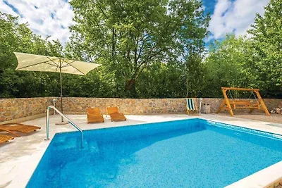 Ferienhaus mit Pool