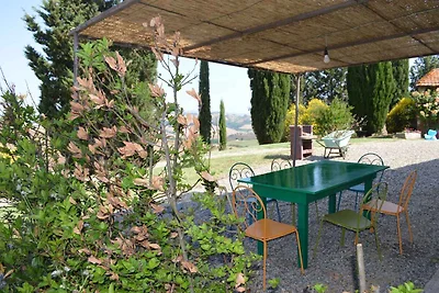 Ferienhaus mit Schwimmbad und WLAN