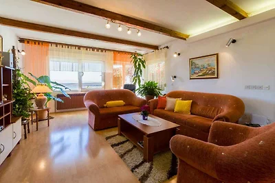 Ferienwohnung mit Klimaanlage und Terrasse