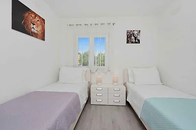 Vakantiehuis Ontspannende vakantie Biograd na Moru