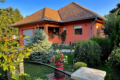 Vakantiehuis Ontspannende vakantie Balatonbereny