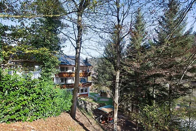 Studio mit gemeinsamen Balkon