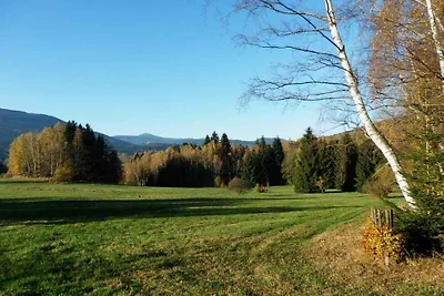 Ferienwohnung am Berghang un mit Balkon