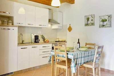 Ferienwohnung mit privater Terrasse und Garte