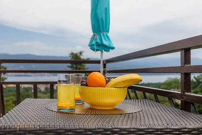 Ferienwohnung mit Balkon und Klimaanlage