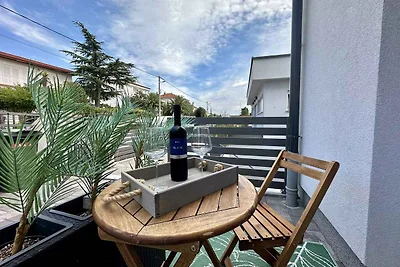 Studio mit Terrasse und Klimaanlage