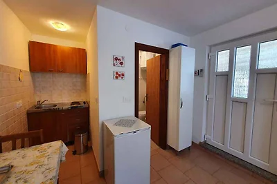 Studio mit Klimaanlage in Strandnähe