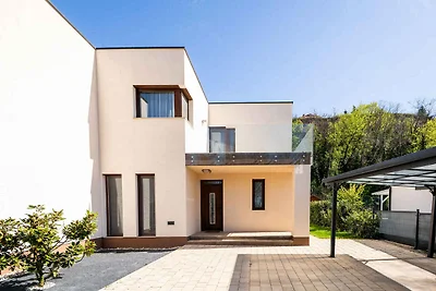 Ferienhaus direkt am Wasser mit WLAN und