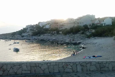 Appartamento Vacanza con famiglia Okrug Gornji