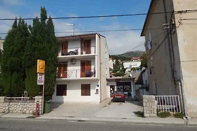 Ferienwohnung mit Balkon und Meerblick