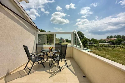 Villa mit drei separaten Apartments