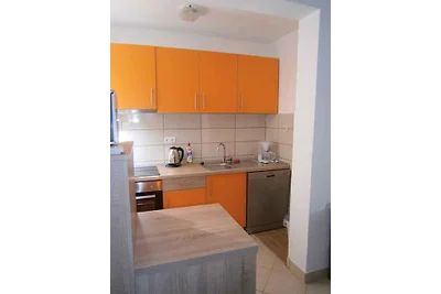 Ferienwohnung mit Terrasse, nur 30m vom Meer