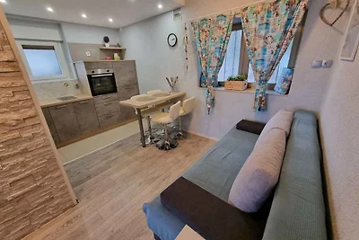 Ferienwohnung mit Terrasse und Klimaanlage