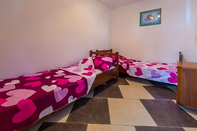 Ferienhaus mit Klimaanlage und Balkon