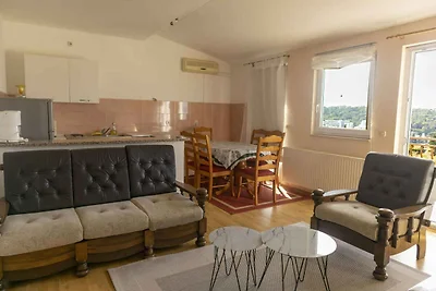 Ferienwohnung mit Klimaanlage und Balkon