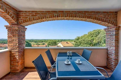 Ferienwohnung mit Balkon und Klimaanlage