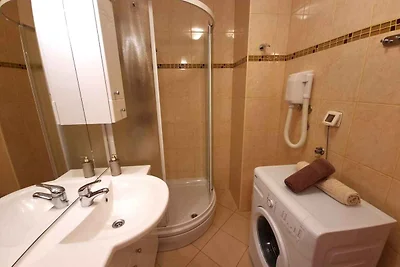 Ferienwohnung mit Balkon und Klimaanlage, in