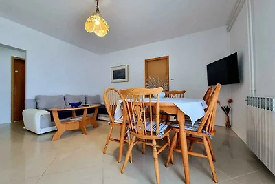 Ferienwohnung mit Klimaanlage und Balkon